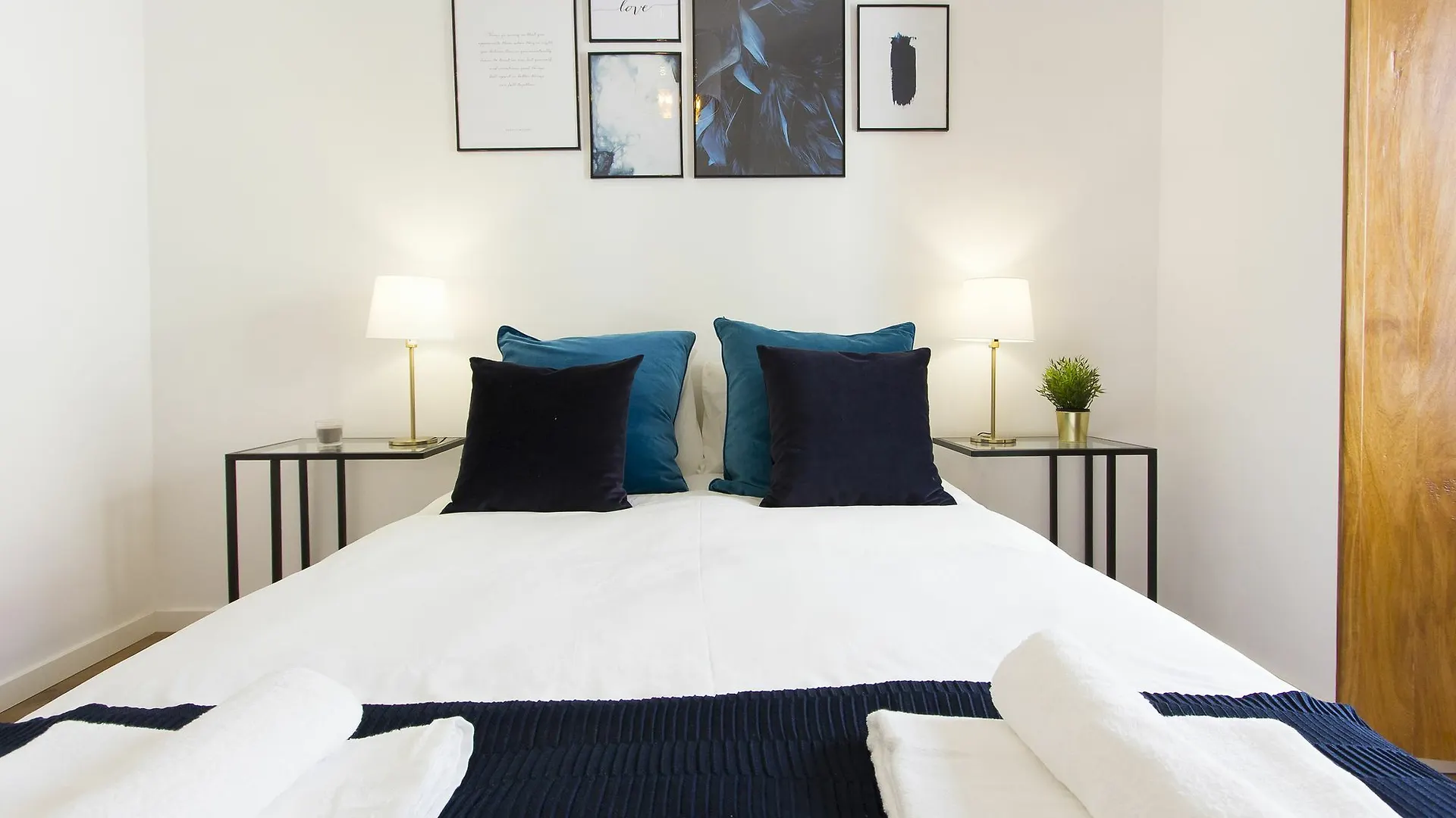 Santos Concept By Homing Apartment Lisbon