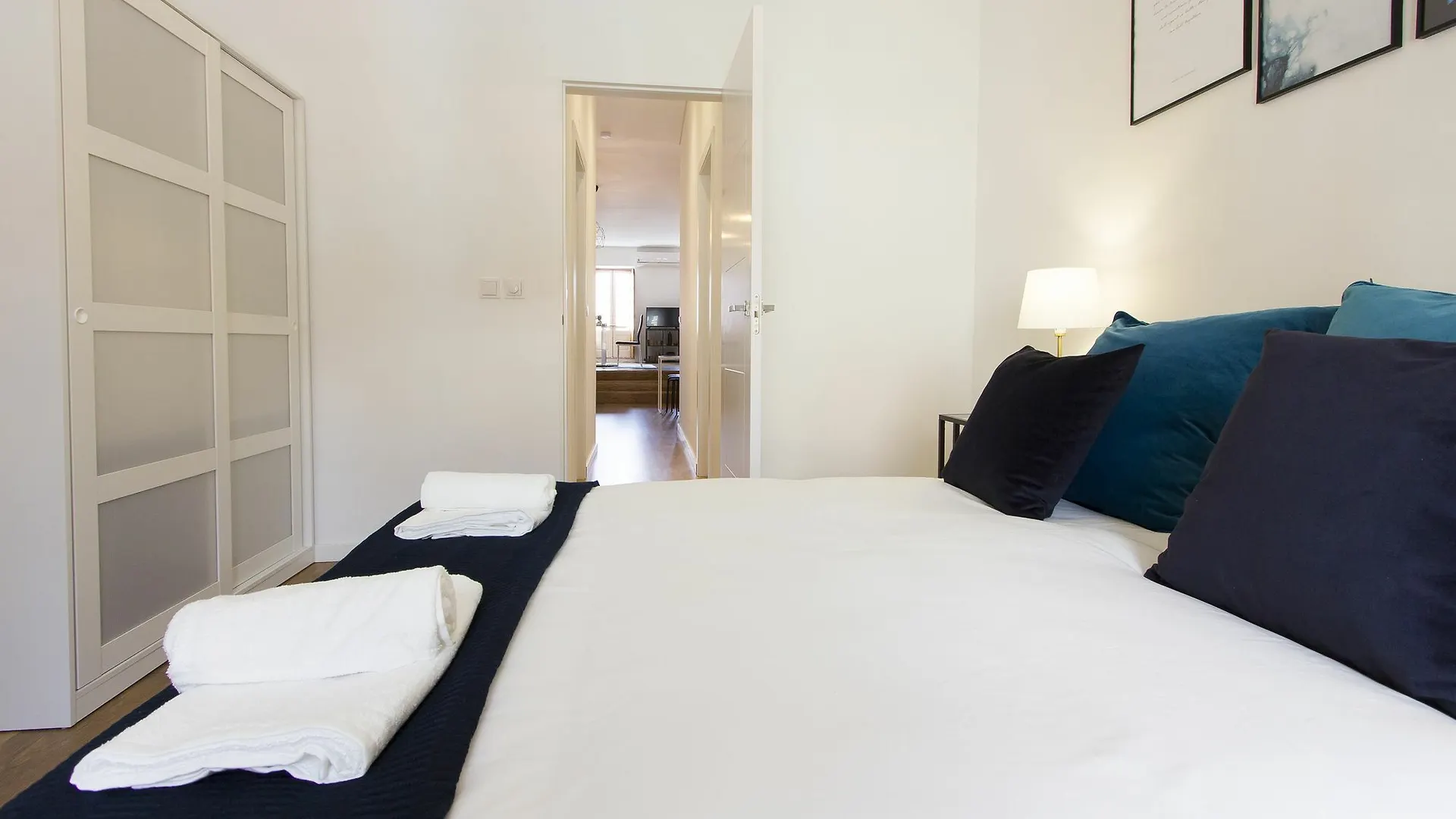 Santos Concept By Homing Apartment Lisbon